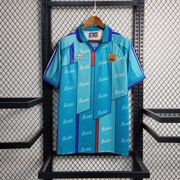 طقم برشلونة الاحتياطي 1995-1996